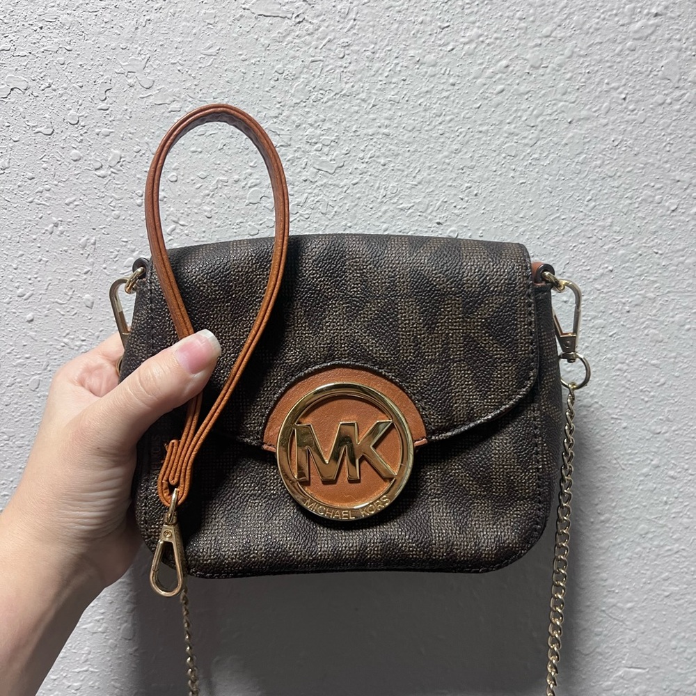 Michael Kors Brown Clutch Purse & Wristlet